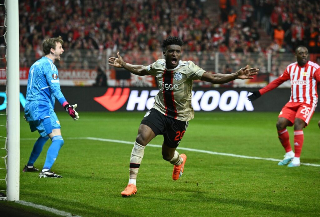 Kudus later made a football transfer from Ajax to West Ham